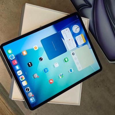 Apple iPad Air 7 M3 13 inch Like New