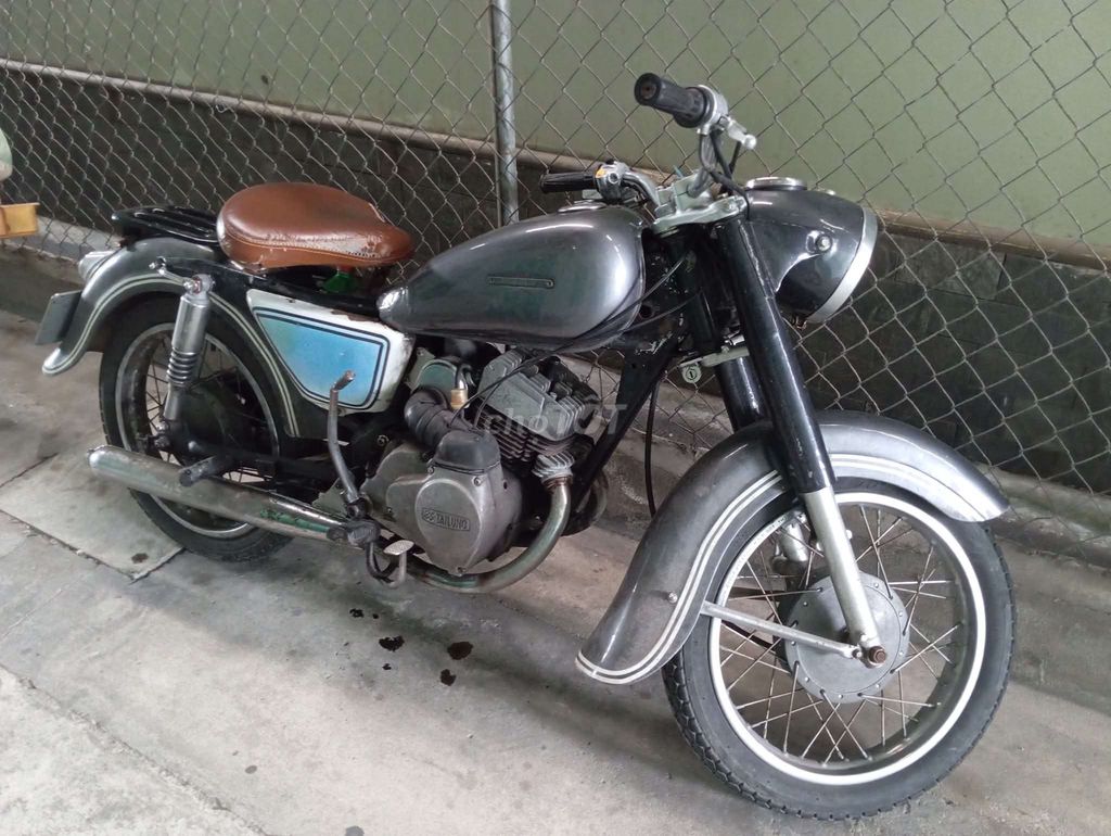 xe cổ Suzuki Bs125. Mua bán Xe máy tại Thị xã Bến Cát Bình Dương được đăng bởi Gia Huy BĐS hình 2