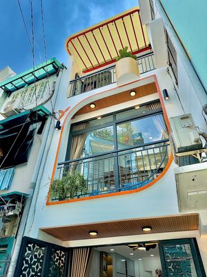 Bán nhà Lê Quang Định, Full nội thất 3 tầng 2PN/3WC nhỉnh 3 tỷ