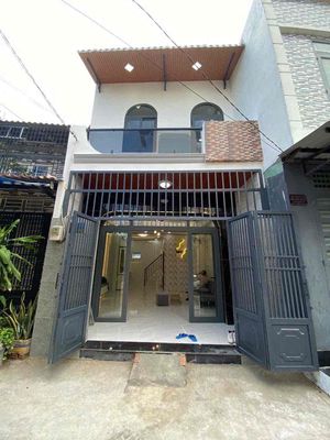 Bán nhà Tân Hòa Đông Quận 6, 3PN, HXH, 4m5 x 10m, SHR, Chính chủ bán.