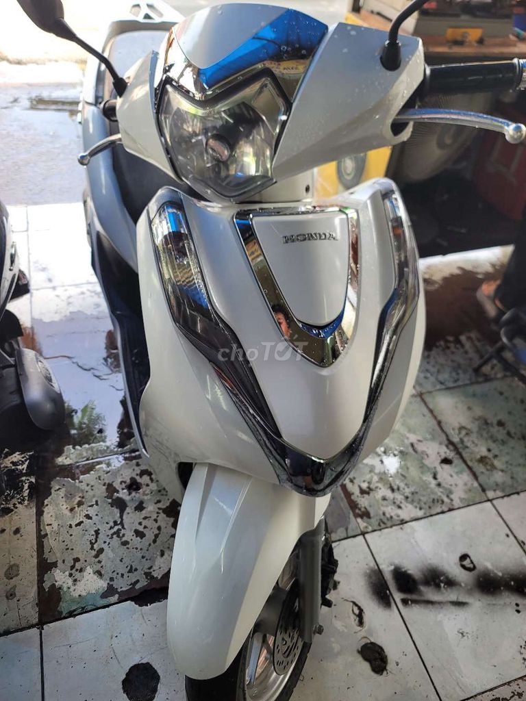 Honda Lead 4 val 2022 Trắng 33.000 km