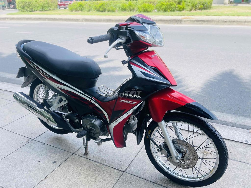 Honda wave blade 110cc đk2016 giấy tờ hợp lệ zin. Mua bán Xe máy tại Quận Gò Vấp Tp Hồ Chí Minh được đăng bởi Cầm đồ Thanh Nhật hình 3