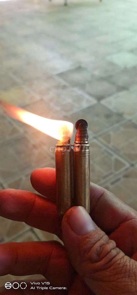 Bật lửa Đồng Cổ Sưu Tầm. Mua bán Đồ sưu tầm, đồ cổ tại Quận Ninh Kiều Cần Thơ được đăng bởi Nguyễn Châu hình 1