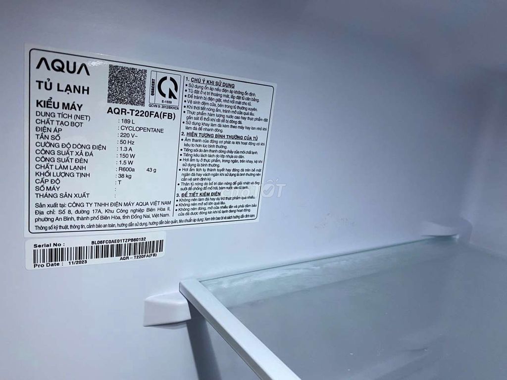 Tủ lạnh AQUA 189 lít đã qua sử dụng, còn bảo hành