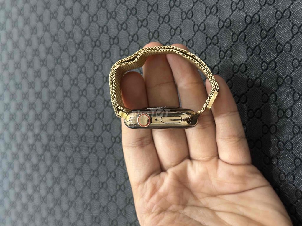 E bán apple watch Sr4/40mm thép gold esim vn