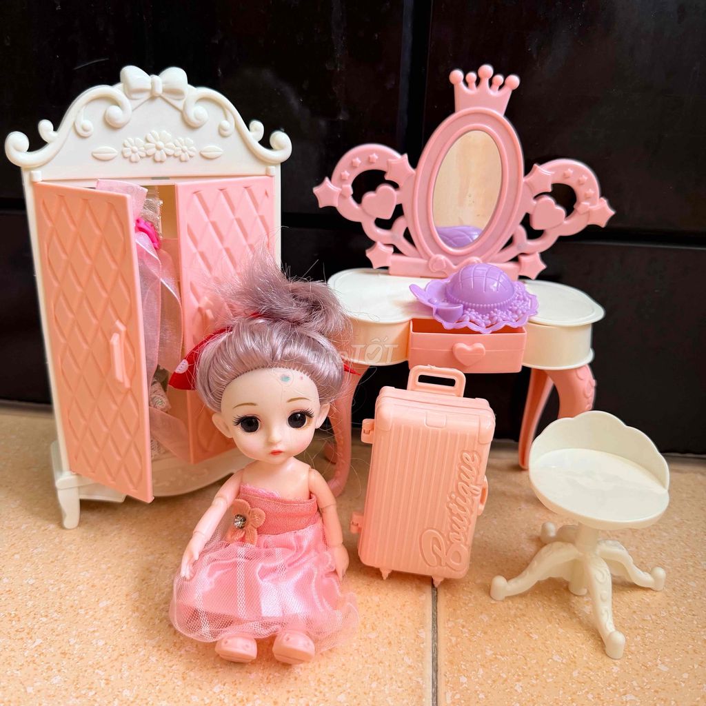 Đồ chơi búp bê và đồ dùng. Mua bán Mẹ và bé tại Quận 8 Tp Hồ Chí Minh được đăng bởi minnie hình 1