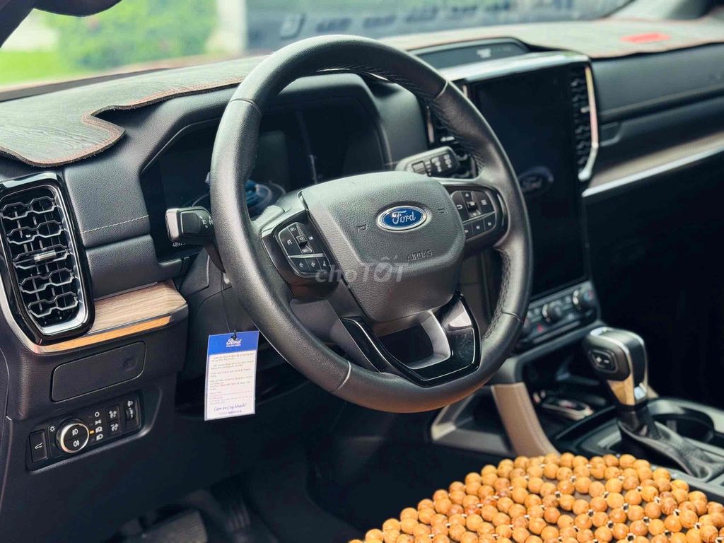 Ford Everest 2022 Titanium 2.0L 1 cầu- 48000 km. Mua bán Ô tô tại Quận Tân Phú Tp Hồ Chí Minh được đăng bởi Nissan Gia Thành  hình 9