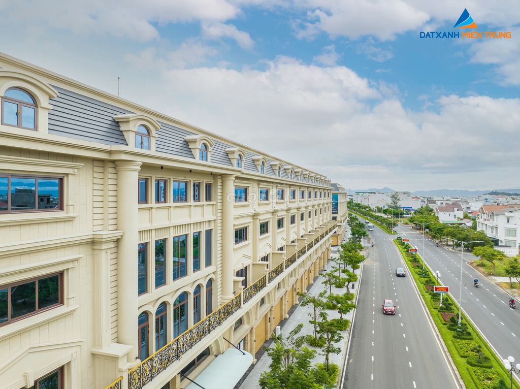 Chính chủ cần bán nhà 5,5 tầng, mặt tiền đại lộ Hùng Vương, Tuy Hòa