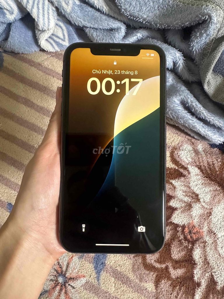 Apple iPhone 11 128GB Đen. Mua bán Điện thoại tại Quận Cẩm Lệ Đà Nẵng được đăng bởi Lan Nhi hình 1