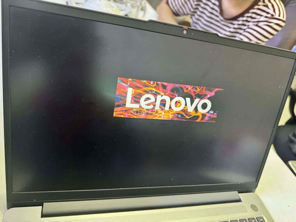 Lenovo IdeaPad Slim 3 i5-12450H 16GB/512GB. Mua bán Laptop tại Quận 7 Tp Hồ Chí Minh được đăng bởi Lee Minh Tun hình 1