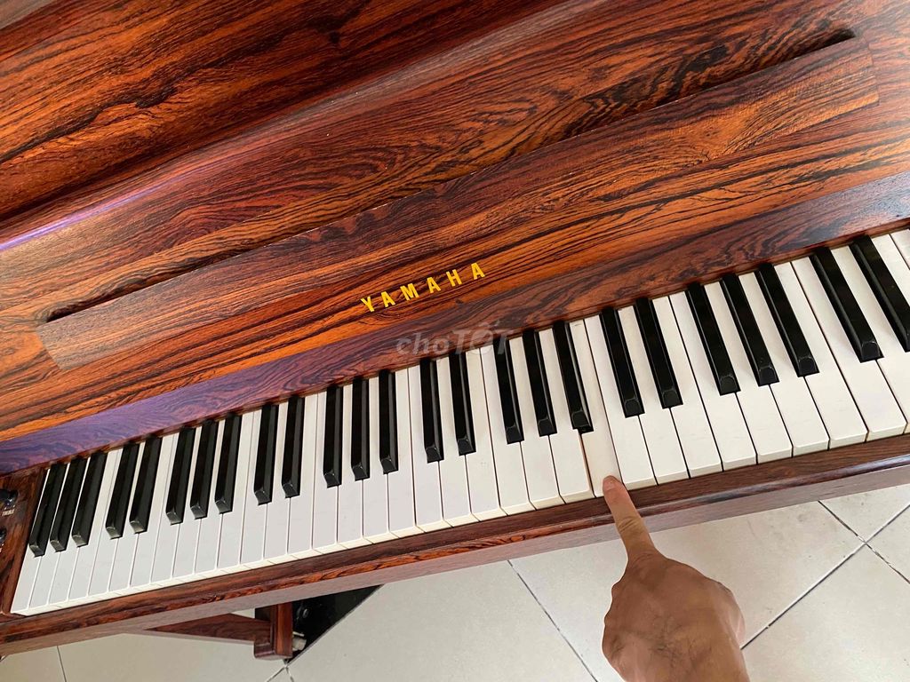 piano yamaha E201 zin máy cơ phím gỗ