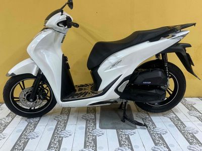 SH 125 đời 2023 trắng đen mới keng 43C2-102.88. Mua bán Xe máy tại Quận Sơn Trà Đà Nẵng được đăng bởi Minh Dũng bán trả góp 136 vân đồn 