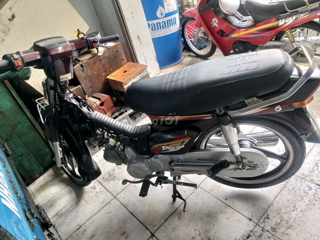 Honda Super Dream 2004 Nâu đỏ. Mua bán Xe máy tại Huyện Hóc Môn Tp Hồ Chí Minh được đăng bởi Nguyễn Quí hình 7