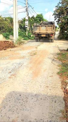 Đất vườn 500m2 giá chỉ 500tr, Tân Trụ, Long An. Mua bán đất tại Huyện Tân Trụ Long An được đăng bởi nguyễn anh tuấn