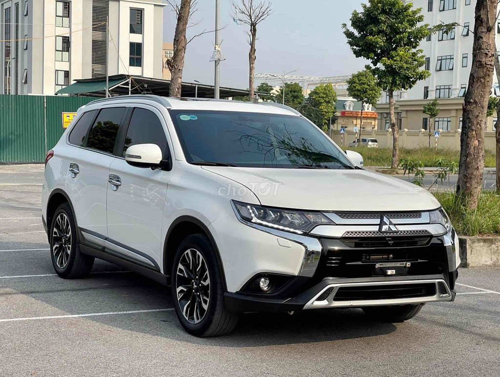 Mitsubishi Outlander 2021 2.0 STD - 39000 km