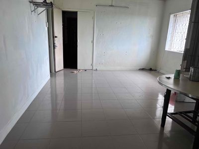 Cần cho thuê căn hộ 3 phòng ngủ, phòng khách, bếp rộng, view thoáng