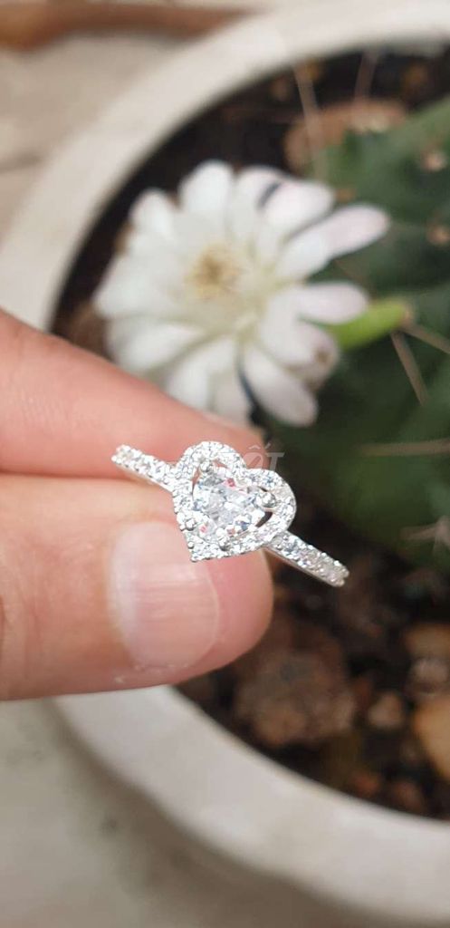 Nhẫn Bạc Nữ Thiết Kế Trái Tim. Mua bán Phụ kiện thời trang khác tại Huyện Long Điền Bà Rịa - Vũng Tàu được đăng bởi Tiệm Nhà YuNa hình 1