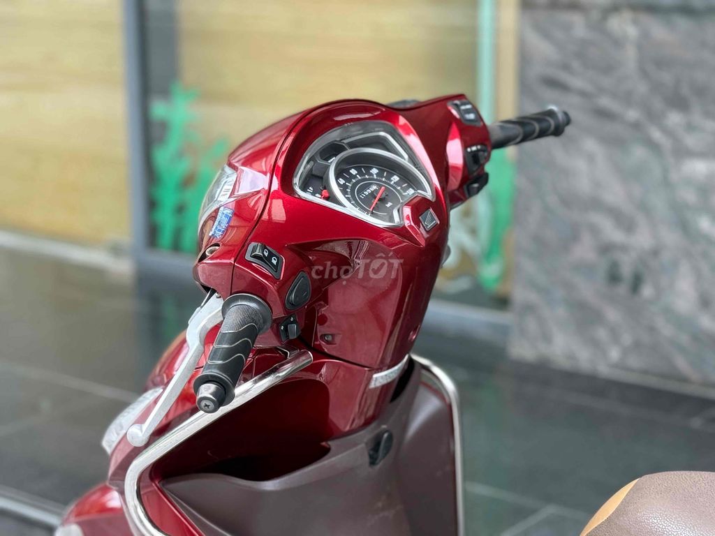 Vision smartkey 2021 Đỏ Đô cực mới ạ xe Nguyên zin. Mua bán Xe máy tại Quận Ba Đình Hà Nội được đăng bởi Xe Máy Nam Thi hình 8