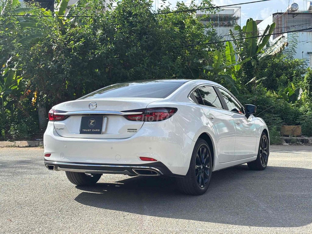 Mazda 6 2023 Premium 2.0 AT - 37000 km. Mua bán Ô tô tại Quận 8 Tp Hồ Chí Minh được đăng bởi Cửa hàng ô tô cũ TRUST CARS hình 6
