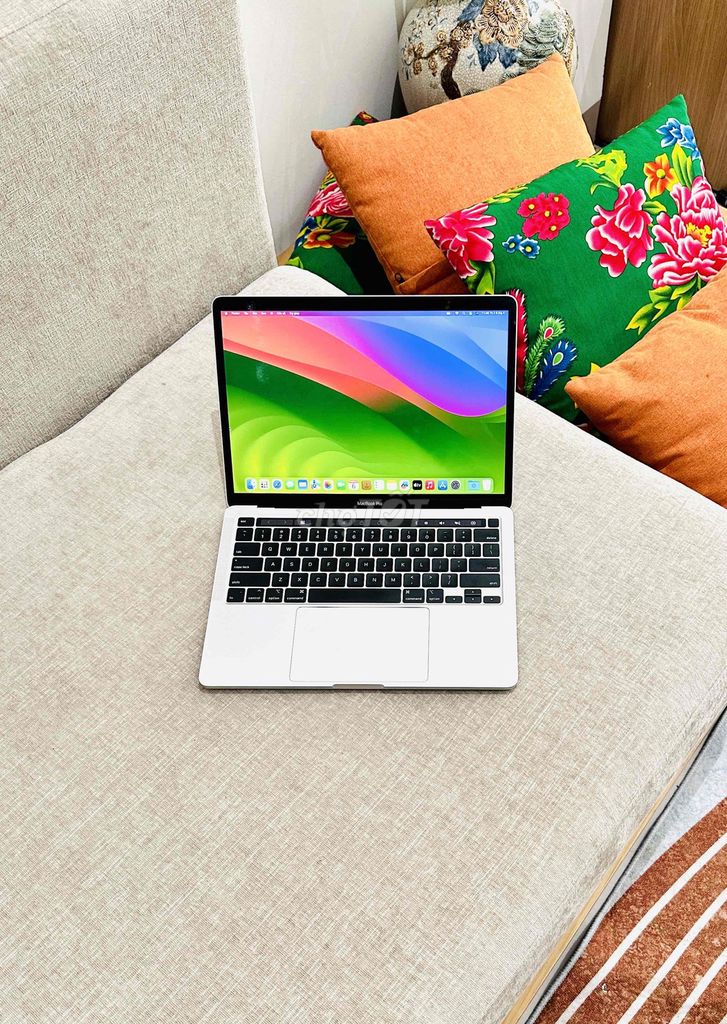 Macbook Pro 2020 i5 16GB/512GB like new. Mua bán Laptop tại Quận Hồng Bàng Hải Phòng được đăng bởi Trần Mạnh Cường hình 1