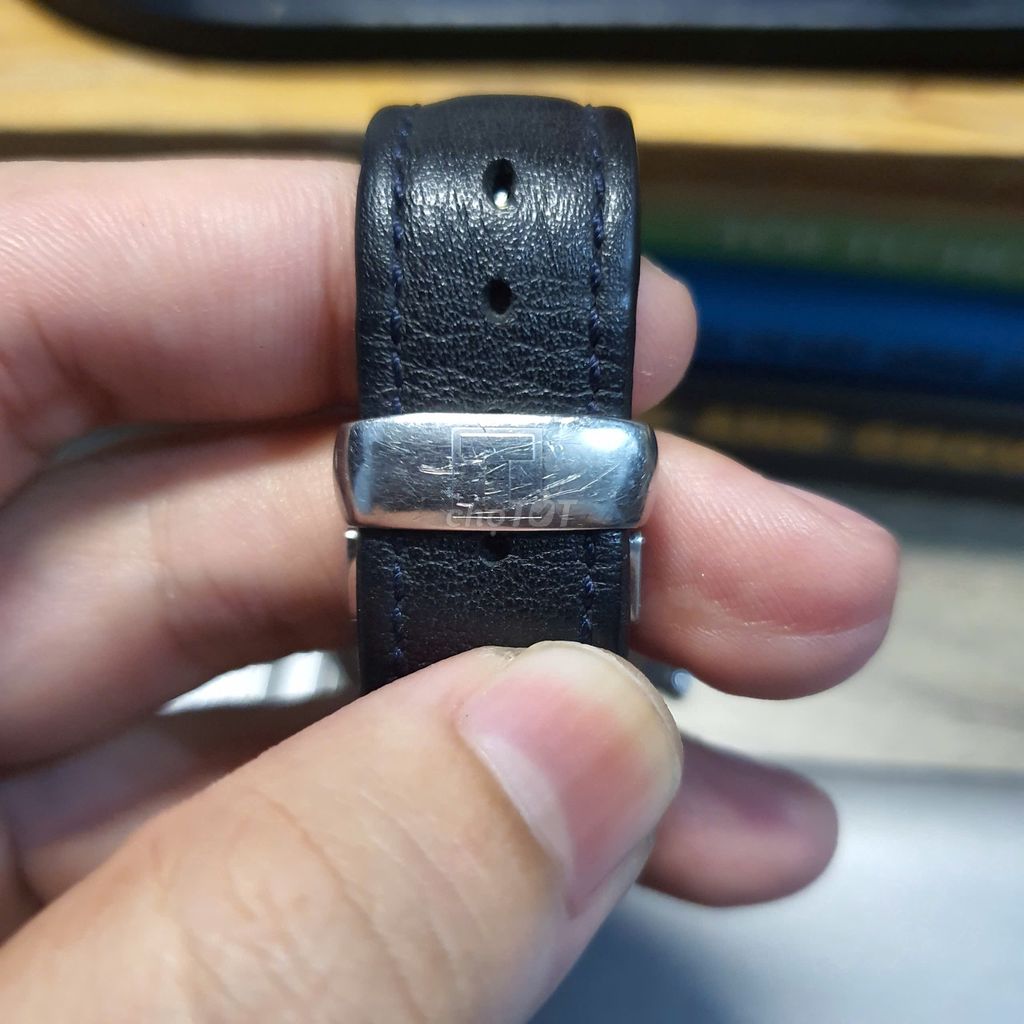 Đồng Hồ Tissot Tradition T063.617 Chính Hãng. Mua bán Đồng hồ tại Quận Ngũ Hành Sơn Đà Nẵng được đăng bởi Tris Lee hình 3