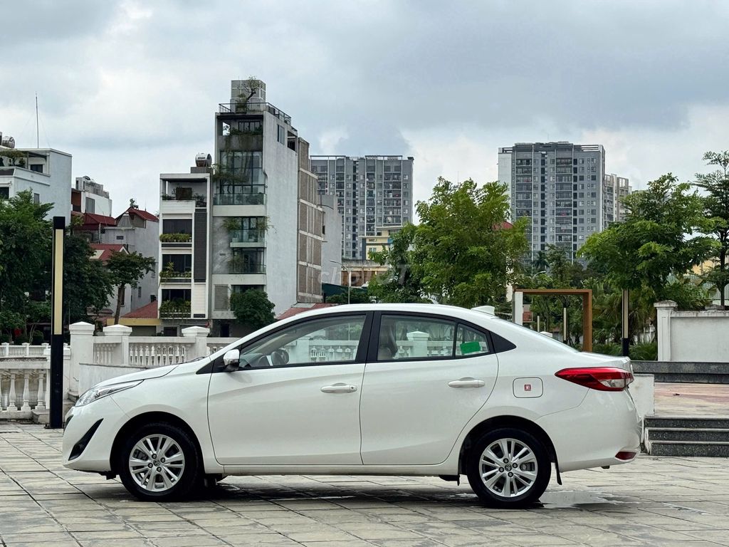 Toyota vios 1.5 sx 2018 AT model 19. Mua bán Ô tô tại Quận Long Biên Hà Nội được đăng bởi PHÚC LÂM  AUTO hình 3