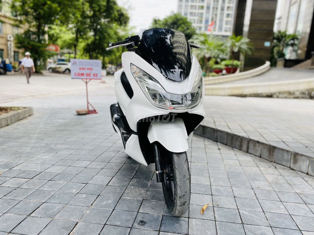 Honda PCX 125 Fi trắngChính Chủ Nguyên Bản Biển HN. Mua bán Xe máy tại Quận Nam Từ Liêm Hà Nội được đăng bởi Thái Dương hình 6
