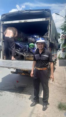 Nhận Chuyển Trọ, Chuyển nhà Trọn GÓI giá rẻ Đi Tỉn. Dịch vụ chuyển nhà tại Thành phố Thủ Đức Tp Hồ Chí Minh được đăng bởi Chuyển Trọ Chuyển Nhà Trọn Gói Giá Rẻ Chuyển Văn Phòng Robert Biện