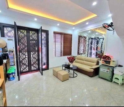 Cho thuê nguyên căn ngõ 219 Định Công Thượng. Cho thuê nhà ở tại Quận Hoàng Mai Hà Nội được đăng bởi Mr Chưởng