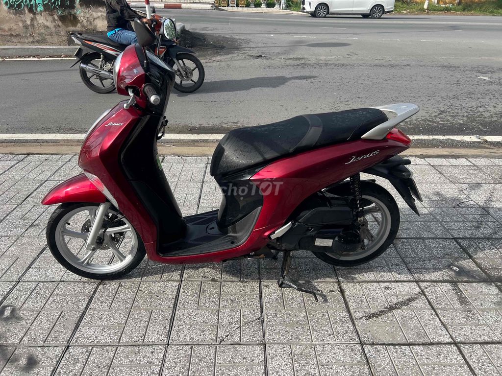 xe 2020 máy zin vip bs65 ngây chủ. Mua bán Xe máy tại Quận Ninh Kiều Cần Thơ được đăng bởi đầy cửa hàng cầu hưng lợi nk cần thơ hình 1