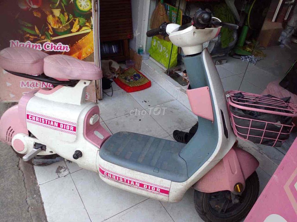 xe đạp điện v1 5 bình lớn sạc đầy đi 60km. Mua bán Xe điện tại Quận 12 Tp Hồ Chí Minh được đăng bởi Lê Bùi Bằng Tuân hình 6