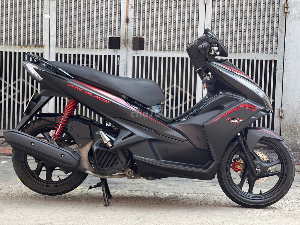 Cần bácn AB 2015, đen nhám, 125cc, biển 29. Mua bán Xe máy tại Quận Nam Từ Liêm Hà Nội được đăng bởi E Hằng hình 4