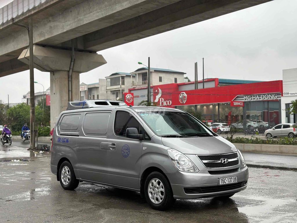 Hyundai Grand Starex 2011 - 110000 km