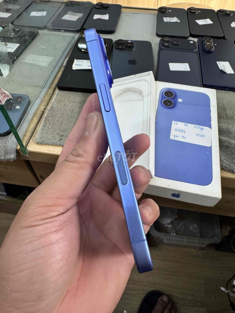 Apple iPhone 12 128GB Xanh Quốc tế. Mua bán Điện thoại tại Quận Đống Đa Hà Nội được đăng bởi Lê Khuyến hình 1