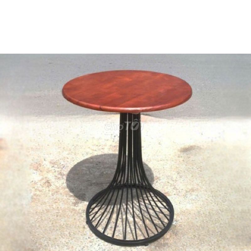 Bàn Cafe Gỗ Tự Nhiên Sắt Đẹp 99%. Mua bán Bàn ghế tại Quận Phú Nhuận Tp Hồ Chí Minh được đăng bởi Hiếu Nội Thất Thanh Lý Online  hình 1