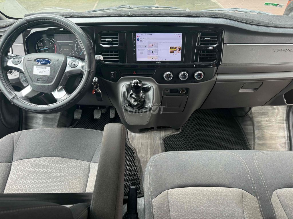Ford Transit 2024 16 chỗ Nâu. Mua bán Phương tiện khác tại Quận 5 Tp Hồ Chí Minh được đăng bởi Cương hình 4