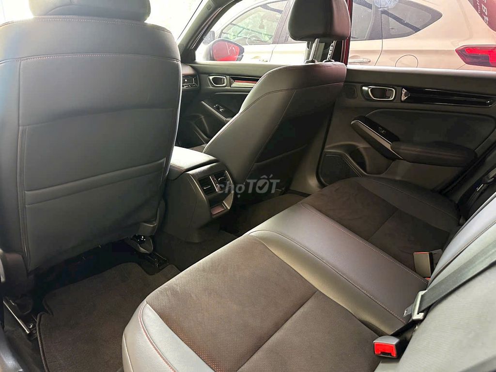 Honda Civic 2022  - 439.900 km Bảo hành chính hãng. Mua bán Ô tô tại Quận 7 Tp Hồ Chí Minh được đăng bởi VÕ VĂN VINH hình 7