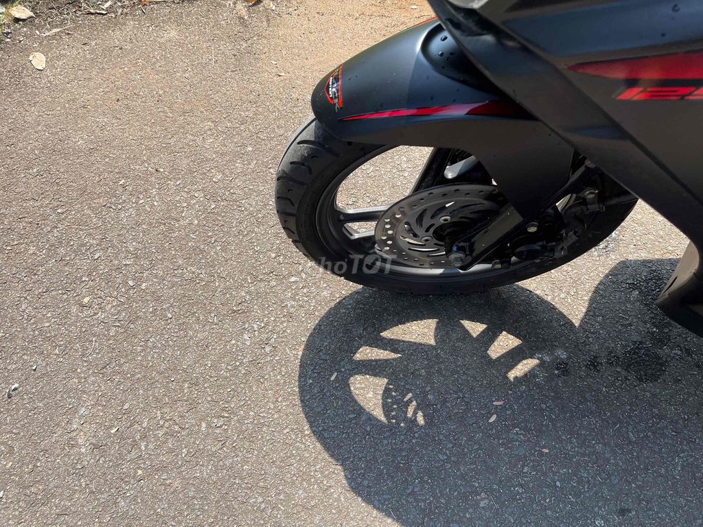 bán ablack mau den còn rat moi. Mua bán Xe máy tại Huyện Trảng Bom Đồng Nai được đăng bởi giàu hình 6