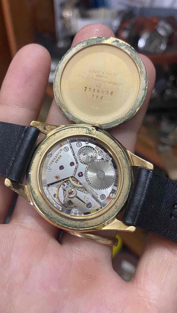 Đồng hồ cơ cổ Lusserna lên dây Thụy Sĩ