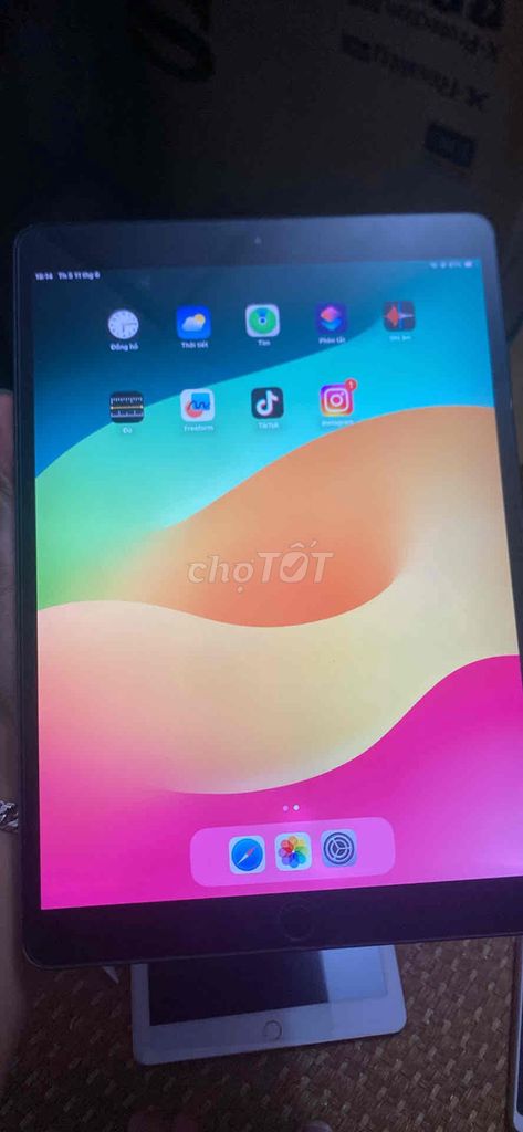 Apple iPad Air 3 64GB Xám. Mua bán Máy tính bảng tại Thành phố Dĩ An Bình Dương được đăng bởi Kha Trần hình 1