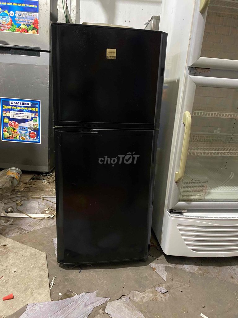 Tủ lạnh Toshiba 120L Đen cũ. Mua bán Tủ lạnh tại Huyện Nhà Bè Tp Hồ Chí Minh được đăng bởi MuaBanDienLanh hình 1