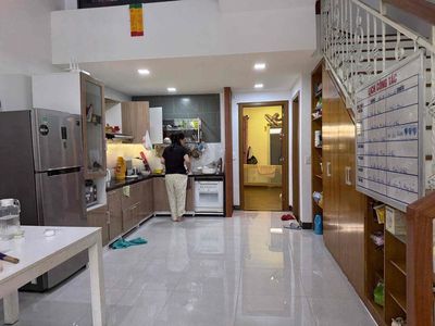 Rent · 3 bd · 102 м² · Quận Ngũ Hành Sơn, ул. Đường Khuê Mỹ Đông 7