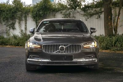 Volvo S90 Inscription LWB B6 AWD 2022 - 47.000 km. Mua bán Ô tô tại Quận Bình Tân Tp Hồ Chí Minh được đăng bởi Hoàng Thọ