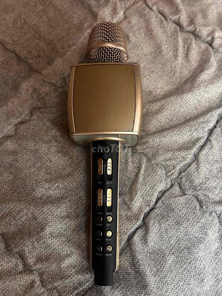 Micro karaoke xịn. Mua bán Tivi, Âm thanh tại Thành phố Buôn Ma Thuột Đắk Lắk được đăng bởi Lê Văn Nhật Huy hình 1