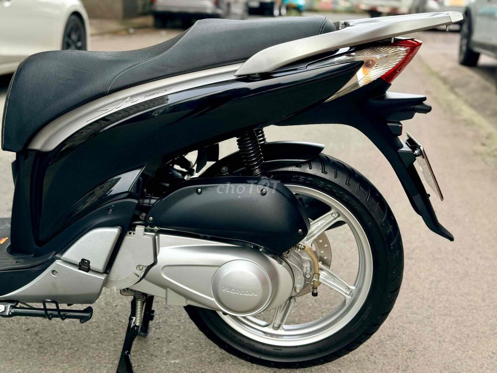 SH 150 Nhập Ý Sm 1039 BSĐG 977.97 Chính Chủ. Mua bán Xe máy tại Quận 6 Tp Hồ Chí Minh được đăng bởi Minh Thành  hình 8