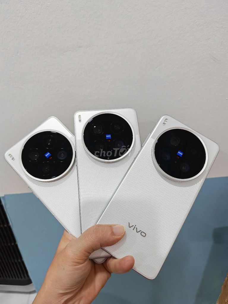 Vivo X200 Ultra 12GB/256GB Sạc 0L Os 5 Gốc. Mua bán Điện thoại tại Quận Gò Vấp Tp Hồ Chí Minh được đăng bởi Nhi hình 1