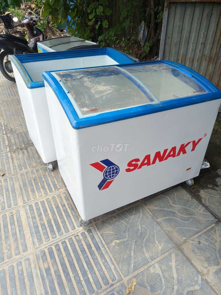 Tủ đông Sanaky 300 lít đựng kem,đựng đá, thực phẩm. Mua bán Tủ lạnh tại Quận Bắc Từ Liêm Hà Nội được đăng bởi điện máy Nguyễn Thanh hình 1