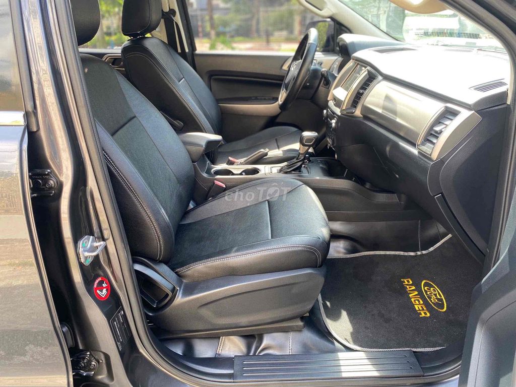 Ford Everest 2019 Trend 2.0L  AT 4x2 - 72000 km. Mua bán Ô tô tại Quận Bình Tân Tp Hồ Chí Minh được đăng bởi XE ĐẸP BÌNH TÂN hình 9