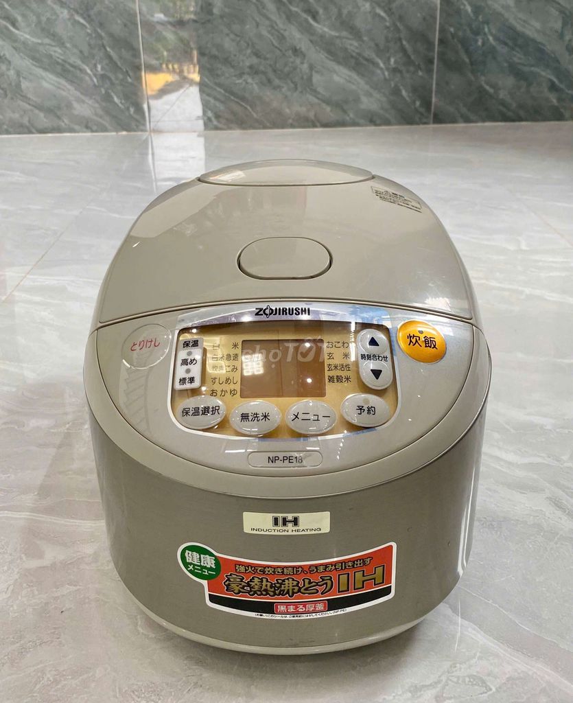 Nồi cơm điện Zojirushi NP-PE18 1lit8. Mua bán Bếp, lò, đồ điện nhà bếp tại Huyện Tây Sơn Bình Định được đăng bởi Điện Lạnh Phong Vân 2 hình 1