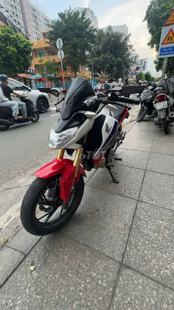Honda CB190 2020 Красно-бело-синий